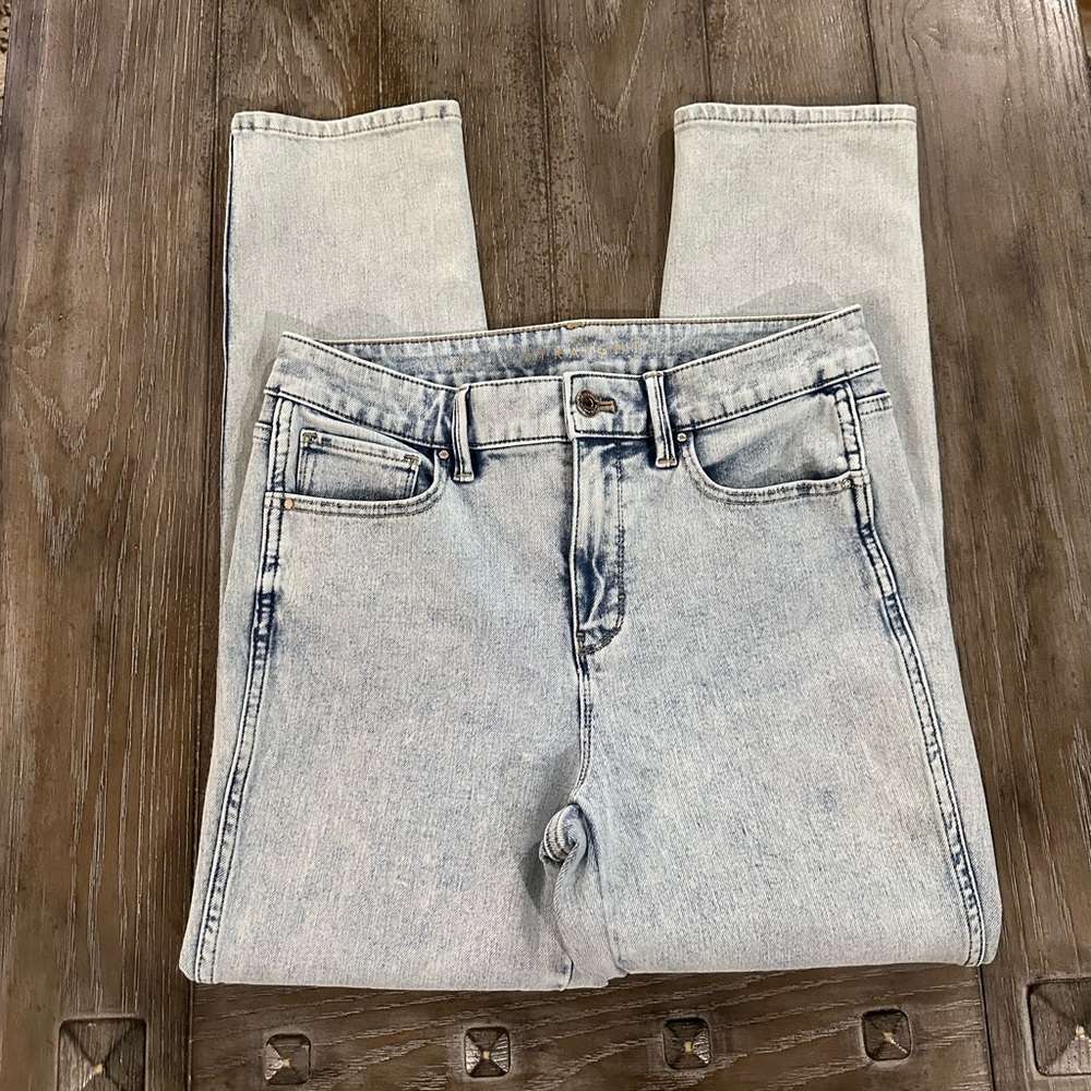 White House Black Market Faded Light Blue Straight Leg Jeans